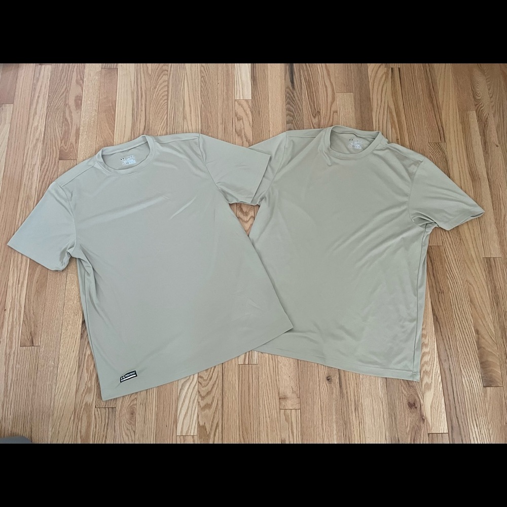 ✨2/$12✨  Under Armour tees